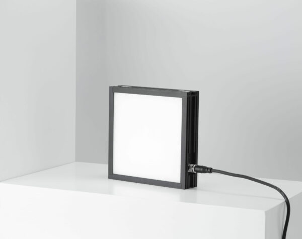 gepilatas-vs-technology-trident-light-built-in-function-vl-t-adb-series-lighting_trident-light-built-in-function